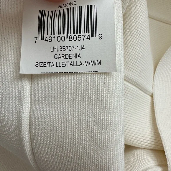 𝅺Bodycon Skirt - Picture 3 of 4